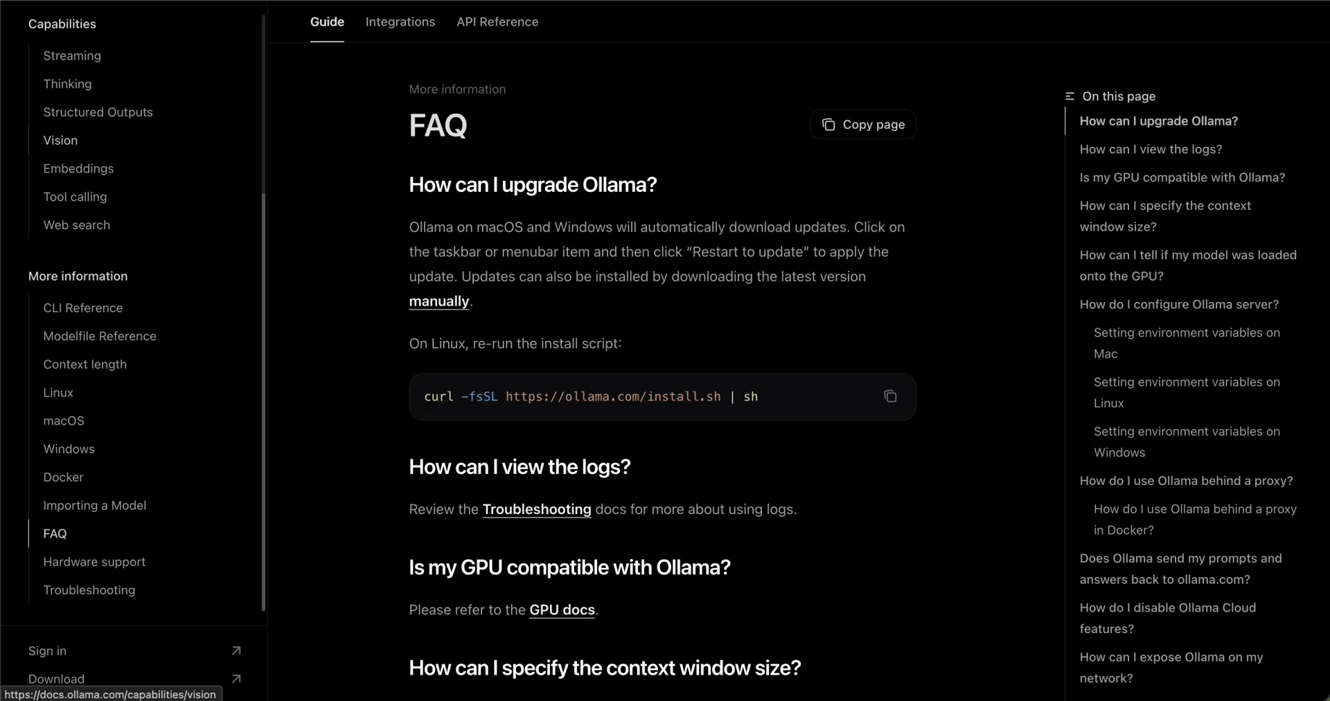 La pagina FAQ di Ollama con le domande se prompt e risposte vengono rimandati a ollama.com e come disattivare le funzioni di Ollama Cloud elencate nell'indice